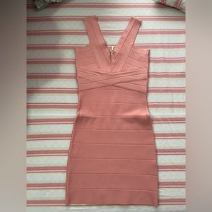 Bebe bandage dress in salmon/pink. Size XS.